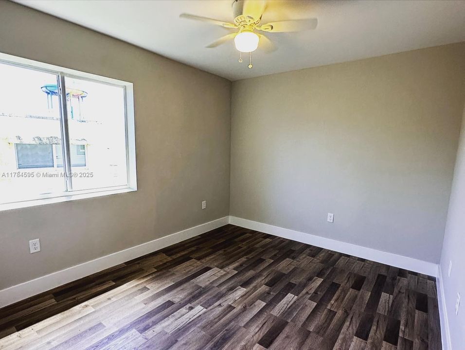 For Sale: $537,500 (0 beds, 0 baths, 1277 Square Feet)