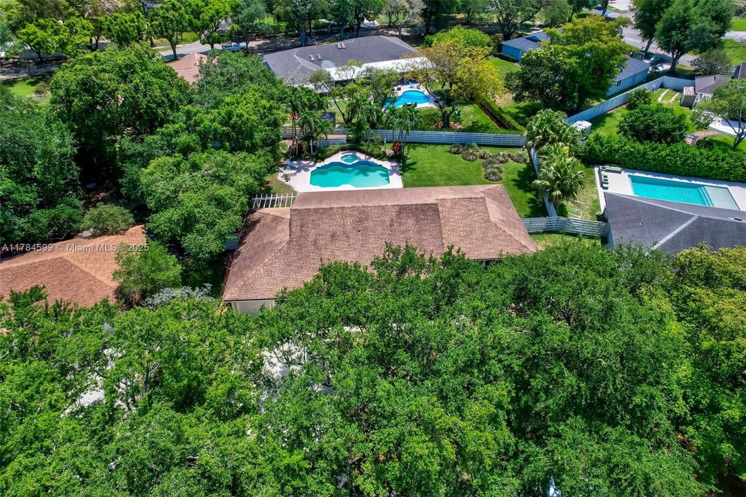 Recently Sold: $824,900 (4 beds, 2 baths, 2239 Square Feet)