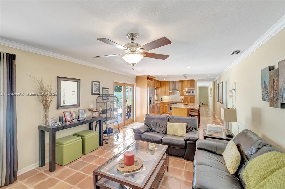 Recently Sold: $824,900 (4 beds, 2 baths, 2239 Square Feet)