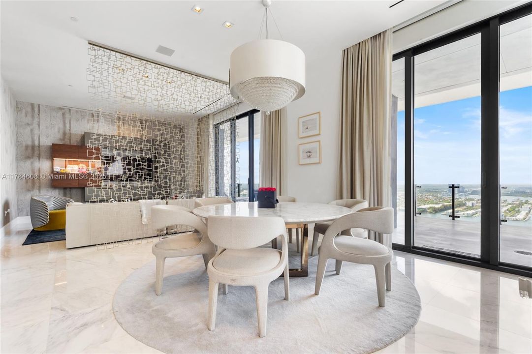 For Sale: $3,735,000 (2 beds, 2 baths, 2042 Square Feet)