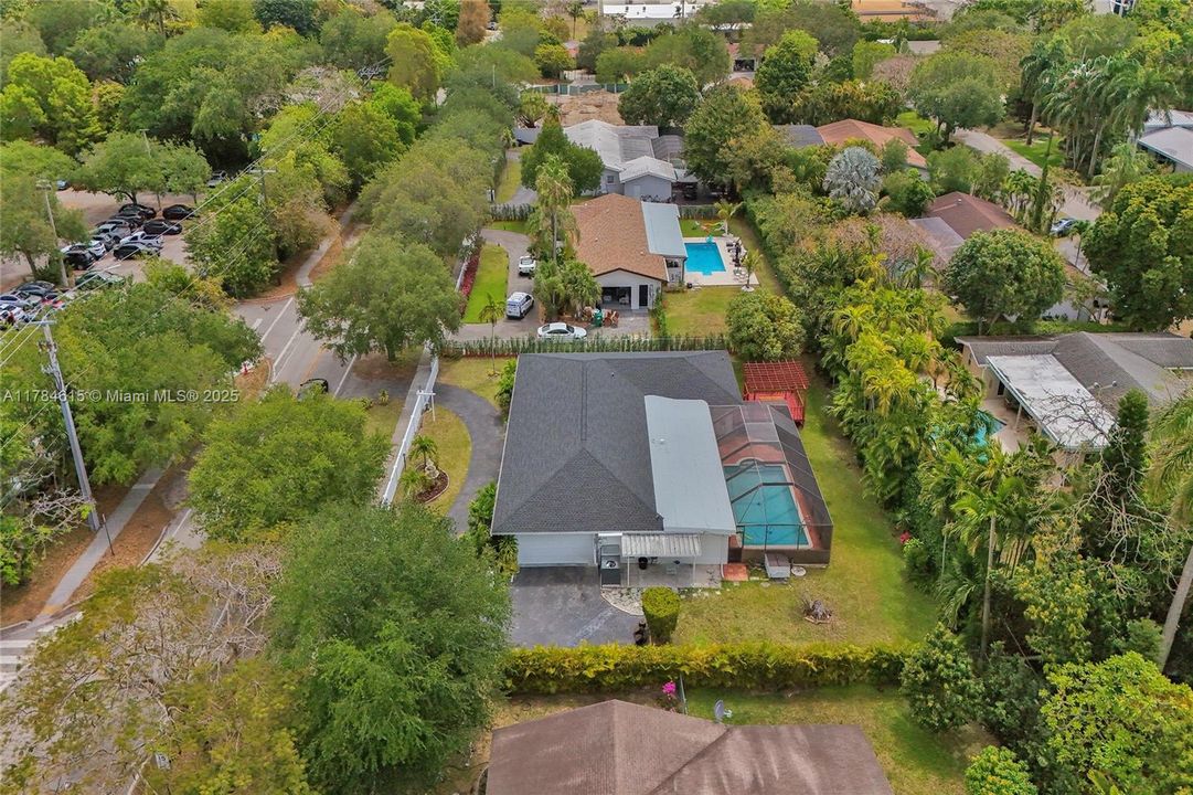 待售: $1,499,999 (4 贝兹, 2 浴室, 2421 平方英尺)