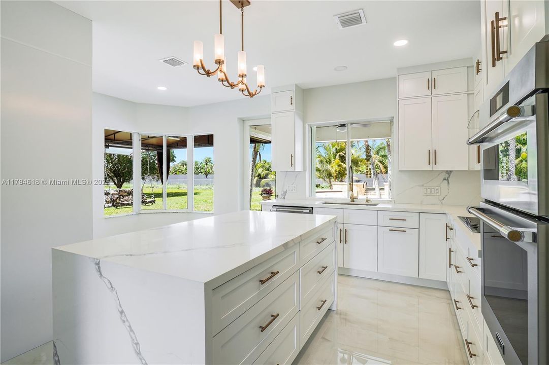 Recently Sold: $1,280,000 (4 beds, 3 baths, 2434 Square Feet)