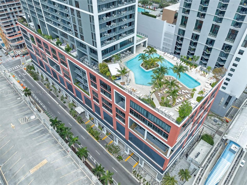 待售: $610,000 (1 贝兹, 1 浴室, 505 平方英尺)