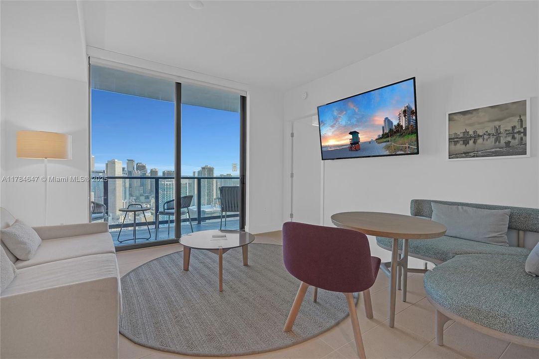 待售: $610,000 (1 贝兹, 1 浴室, 505 平方英尺)