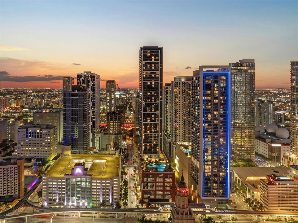 待售: $610,000 (1 贝兹, 1 浴室, 505 平方英尺)