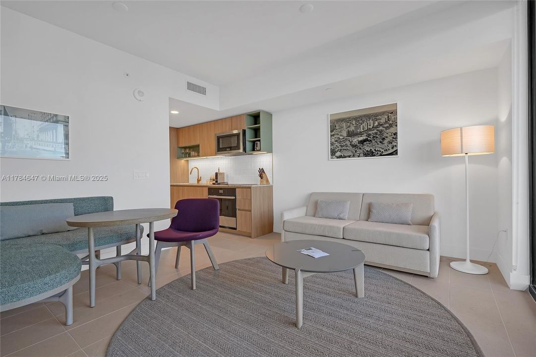 待售: $610,000 (1 贝兹, 1 浴室, 505 平方英尺)