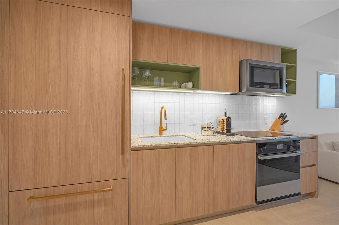 待售: $610,000 (1 贝兹, 1 浴室, 505 平方英尺)