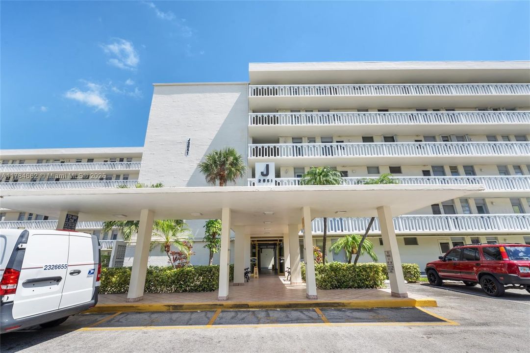 Vendido Recientemente: $173,000 (1 camas, 1 baños, 768 Pies cuadrados)