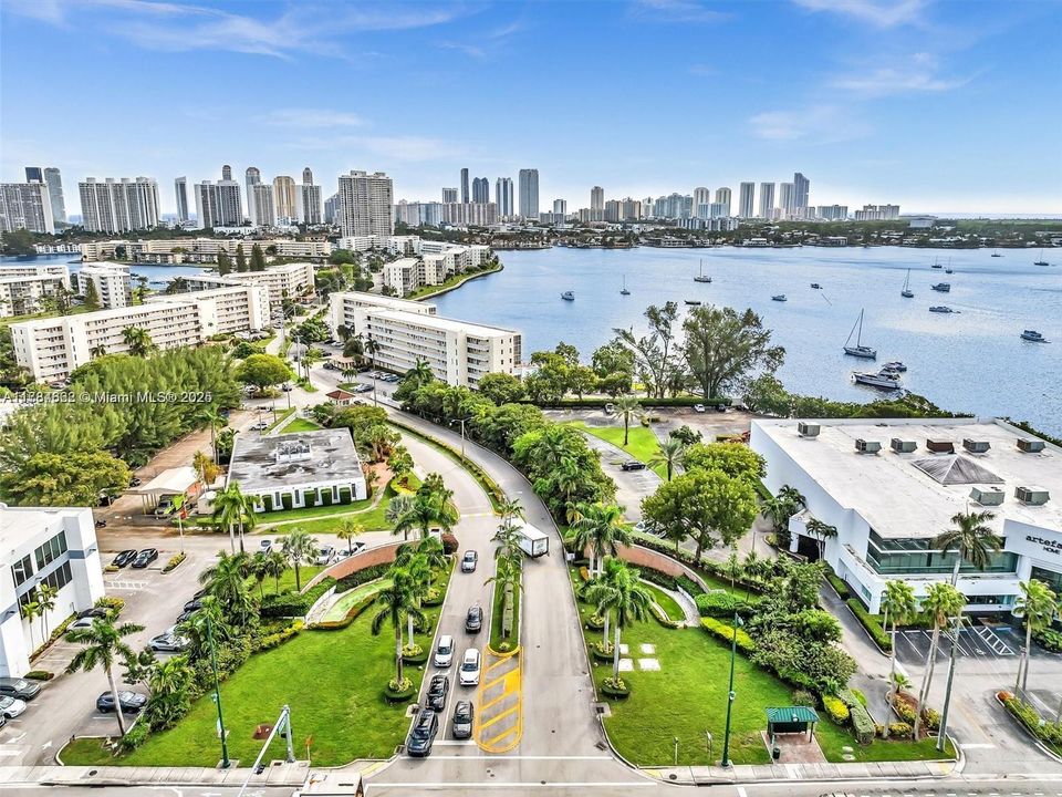 Vendido Recientemente: $173,000 (1 camas, 1 baños, 768 Pies cuadrados)