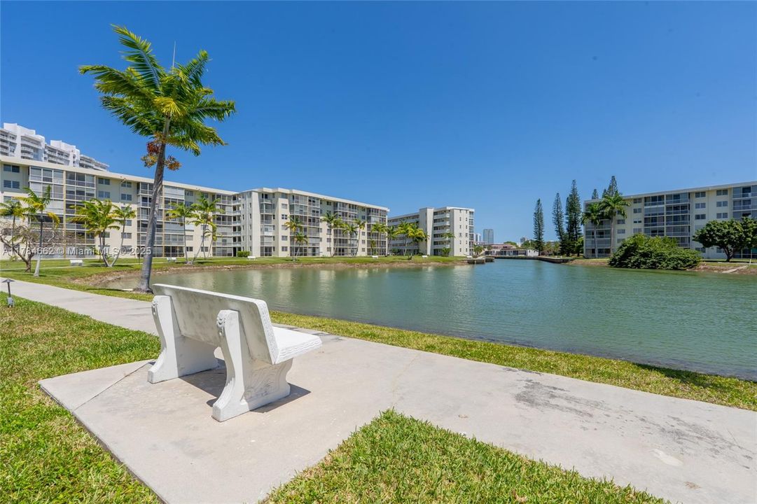 Vendido Recientemente: $173,000 (1 camas, 1 baños, 768 Pies cuadrados)