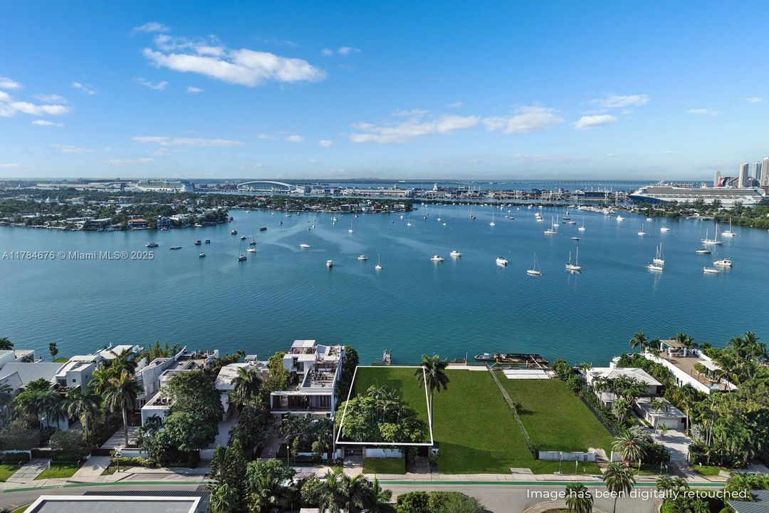 待售: $12,000,000 (0.28 acres)