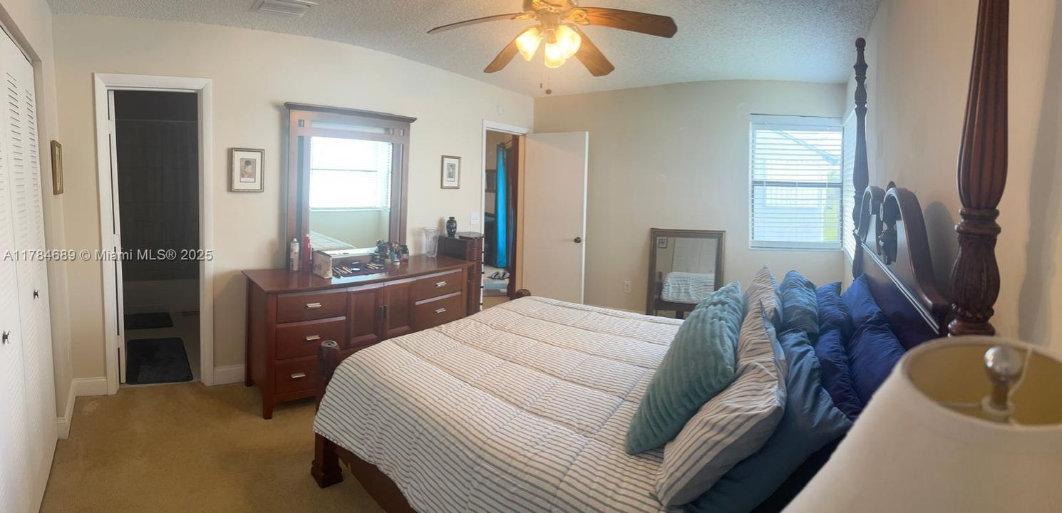 Recently Sold: $186,000 (2 beds, 2 baths, 970 Square Feet)