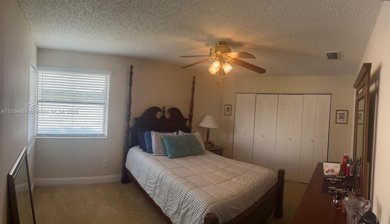 Recently Sold: $186,000 (2 beds, 2 baths, 970 Square Feet)