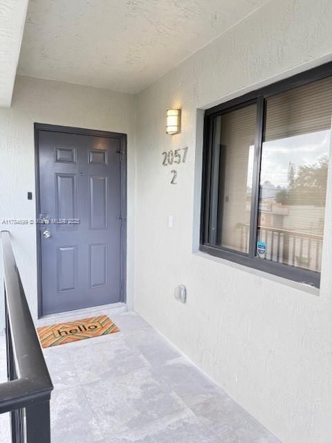 出租: $3,900 (5 贝兹, 2 浴室, 1800 平方英尺)