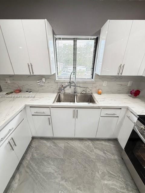 出租: $3,900 (5 贝兹, 2 浴室, 1800 平方英尺)