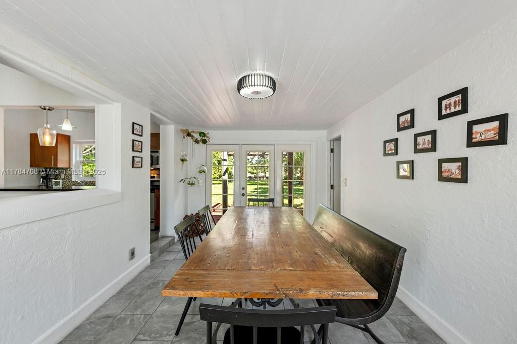 En Venta: $495,000 (0.36 acres)