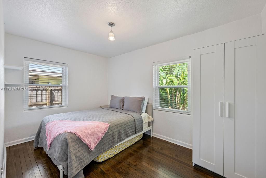 En Venta: $495,000 (0.36 acres)