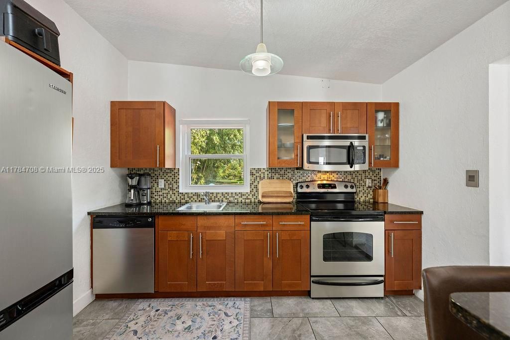 En Venta: $495,000 (0.36 acres)