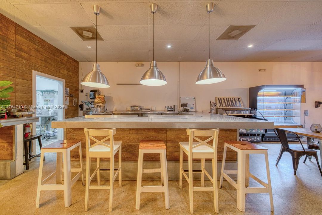 待售: $130,000 (0 贝兹, 0 浴室, 0 平方英尺)