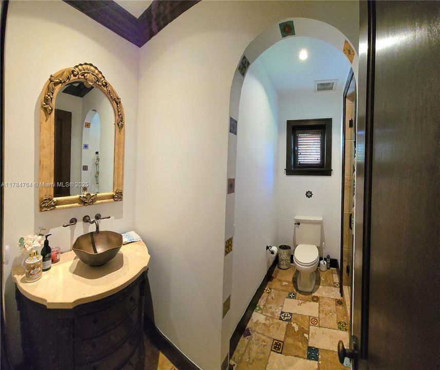 Guest bath and powder room