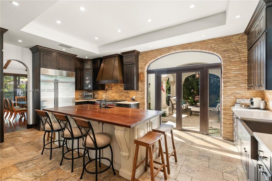 Gourmet chef's eat in kitchen