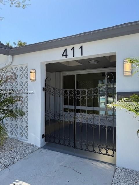 En Venta: $1,795,000 (3 camas, 2 baños, 1972 Pies cuadrados)