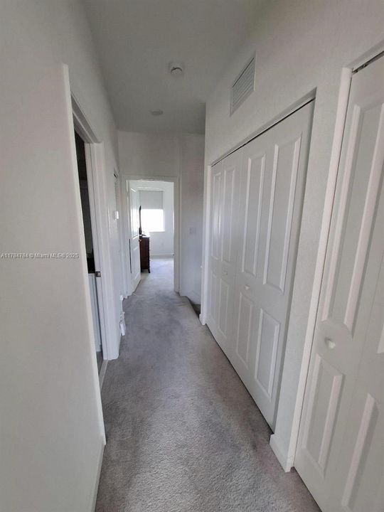 最近租的: $3,000 (3 贝兹, 2 浴室, 1331 平方英尺)