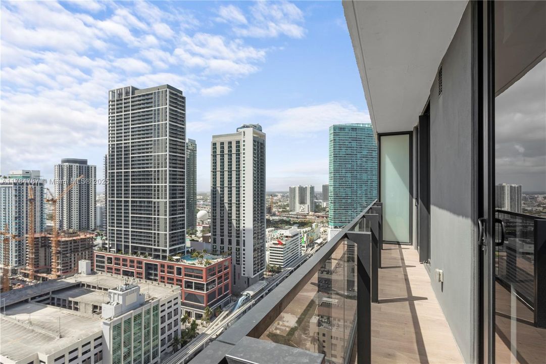 En Venta: $899,900 (1 camas, 1 baños, 626 Pies cuadrados)