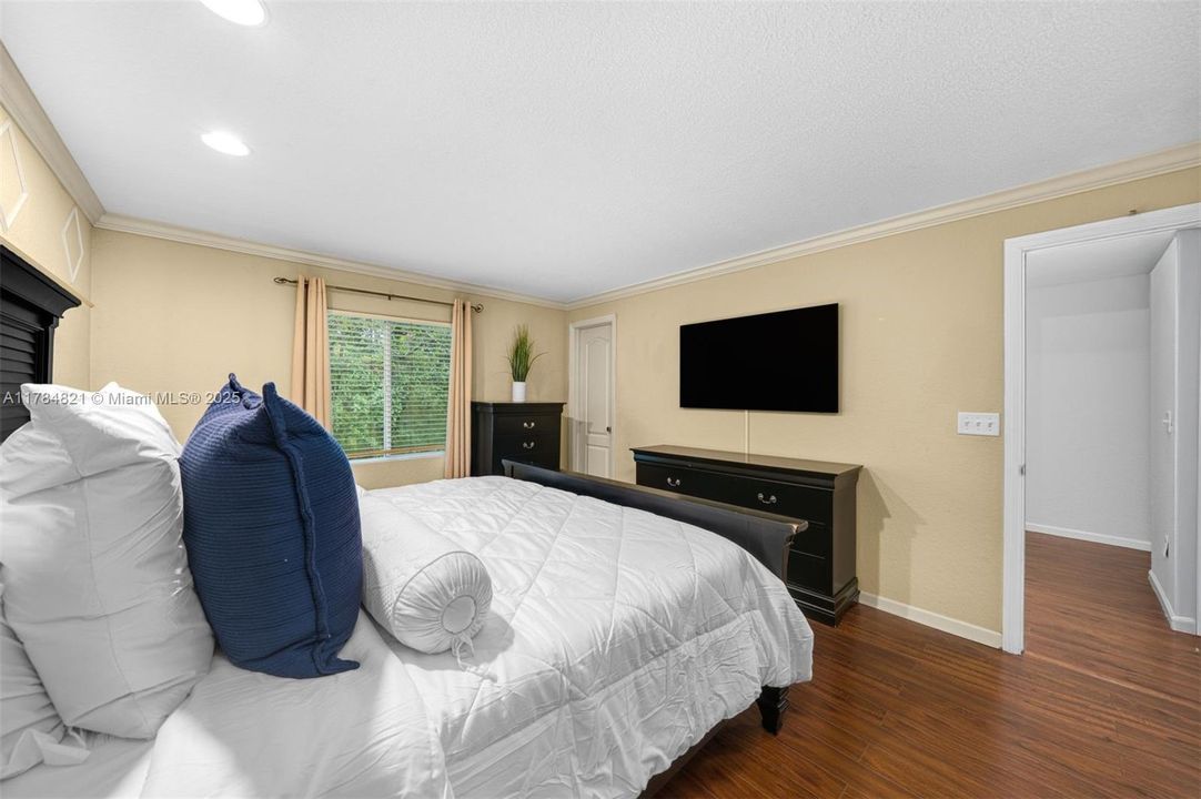 Недавно продано: $450,000 (3 спален, 2 ванн, 1573 Квадратных фут)