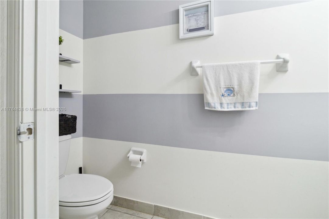 Recently Sold: $400,000 (3 beds, 2 baths, 1740 Square Feet)