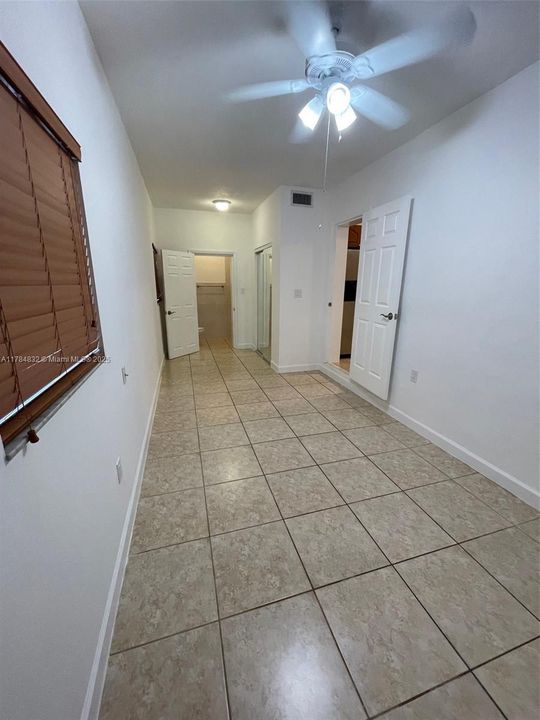 Active With Contract: $616,000 (3 beds, 2 baths, 1210 Square Feet)