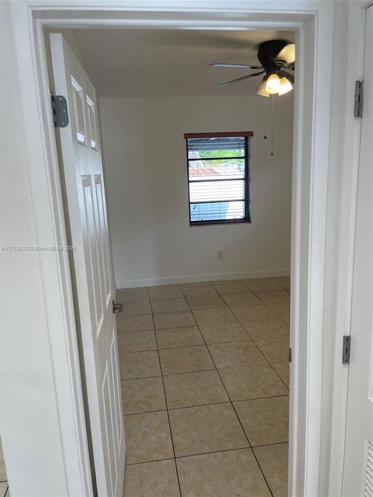 Active With Contract: $616,000 (3 beds, 2 baths, 1210 Square Feet)