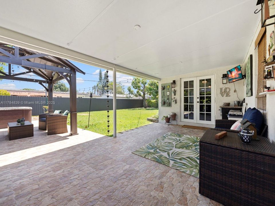 Recently Sold: $749,990 (4 beds, 2 baths, 0 Square Feet)