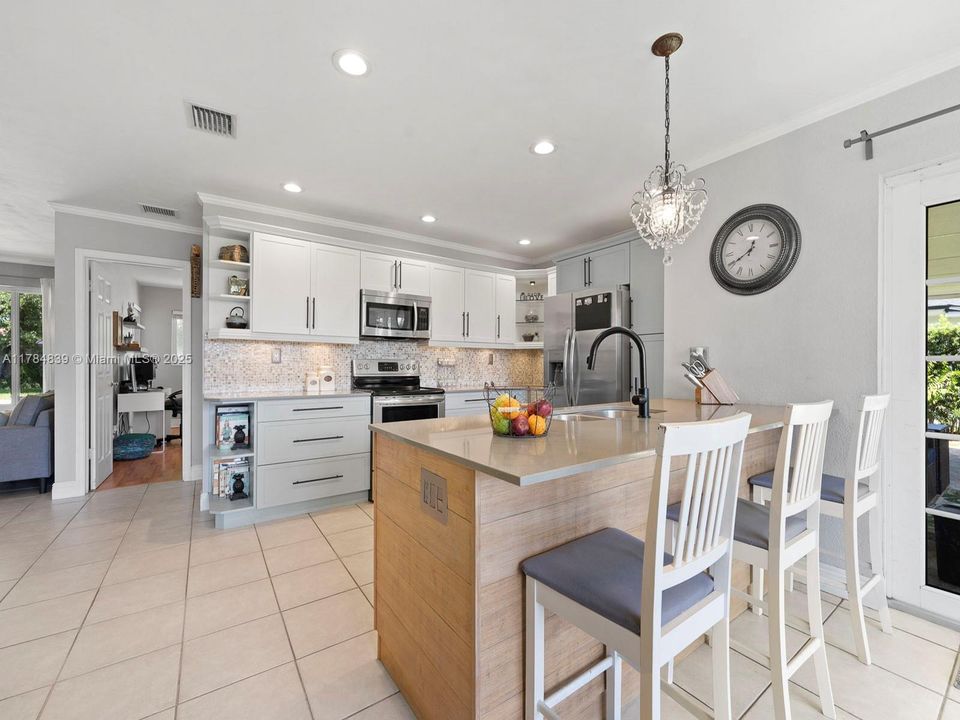 Recently Sold: $749,990 (4 beds, 2 baths, 0 Square Feet)