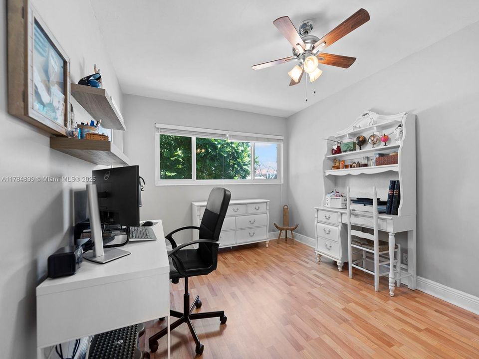 Recently Sold: $749,990 (4 beds, 2 baths, 0 Square Feet)