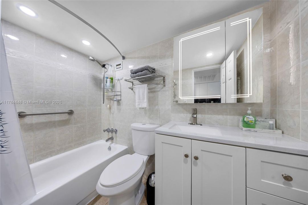 На продажу: $187,000 (0 спален, 1 ванн, 360 Квадратных фут)