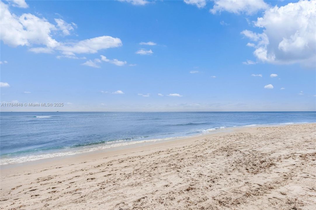 На продажу: $187,000 (0 спален, 1 ванн, 360 Квадратных фут)