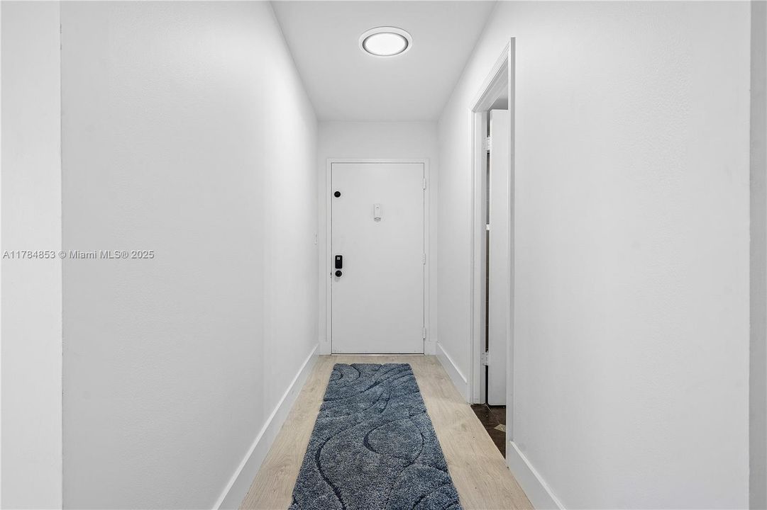 Recently Sold: $375,000 (2 beds, 2 baths, 1350 Square Feet)