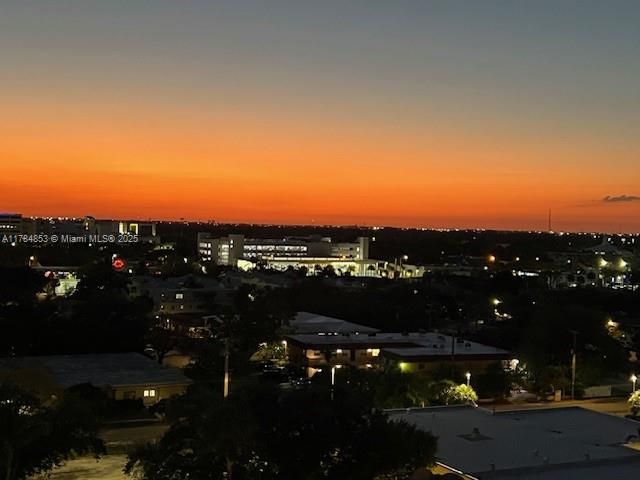 Recently Sold: $375,000 (2 beds, 2 baths, 1350 Square Feet)