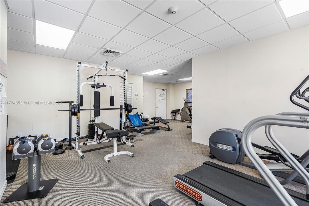 Recently Sold: $375,000 (2 beds, 2 baths, 1350 Square Feet)