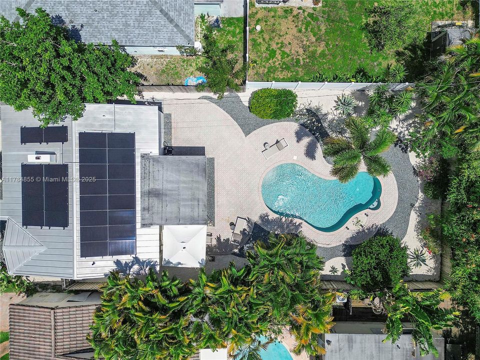 Vendido Recientemente: $649,000 (2 camas, 1 baños, 1118 Pies cuadrados)