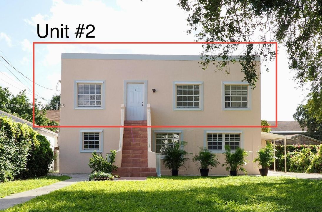 Recently Rented: $3,000 (3 beds, 2 baths, 1600 Square Feet)