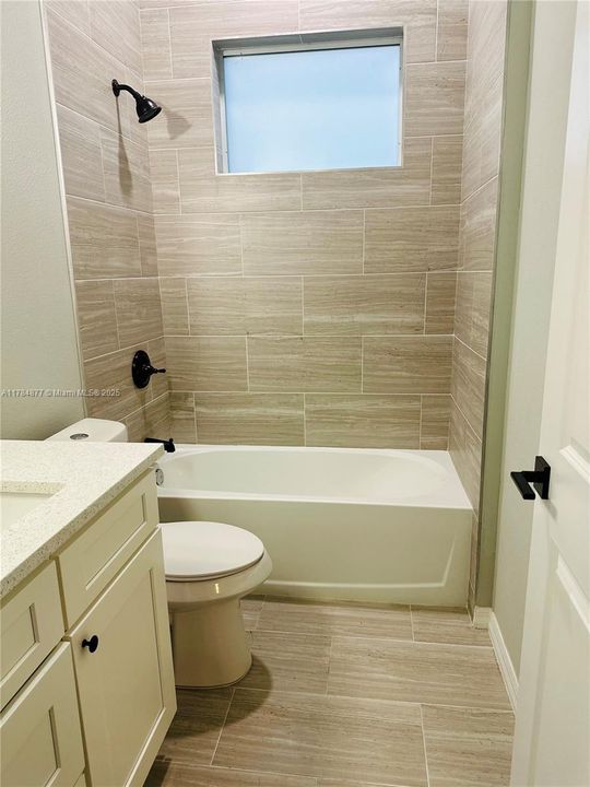 Recently Rented: $2,300 (4 beds, 2 baths, 1439 Square Feet)