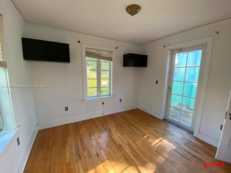 2nd bedroom-main home