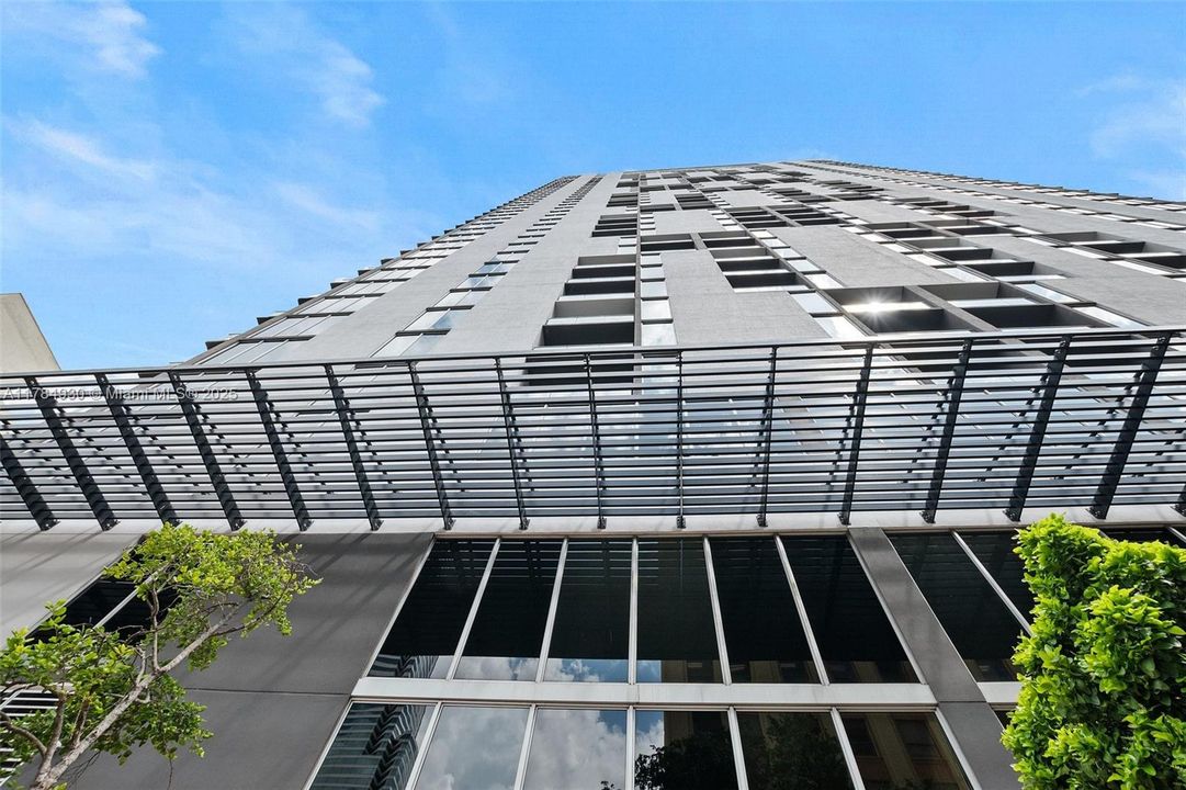 Recently Rented: $3,100 (2 beds, 2 baths, 791 Square Feet)