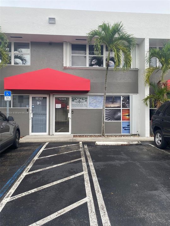 Recently Rented: $2,000 (0 beds, 0 baths, 0 Square Feet)