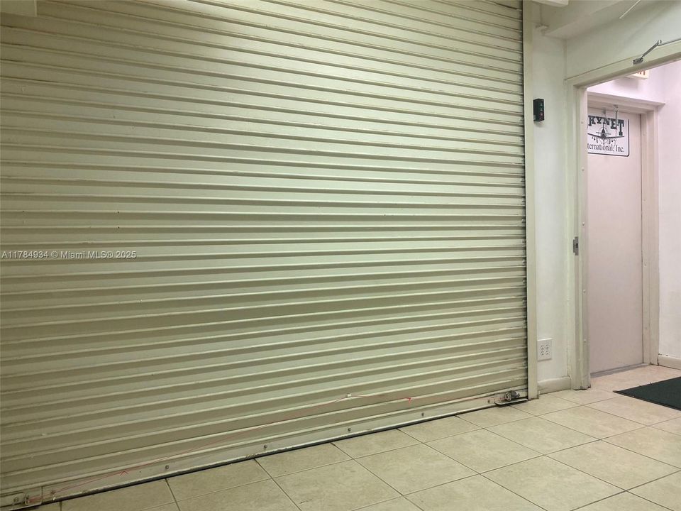 Recently Rented: $2,000 (0 beds, 0 baths, 0 Square Feet)