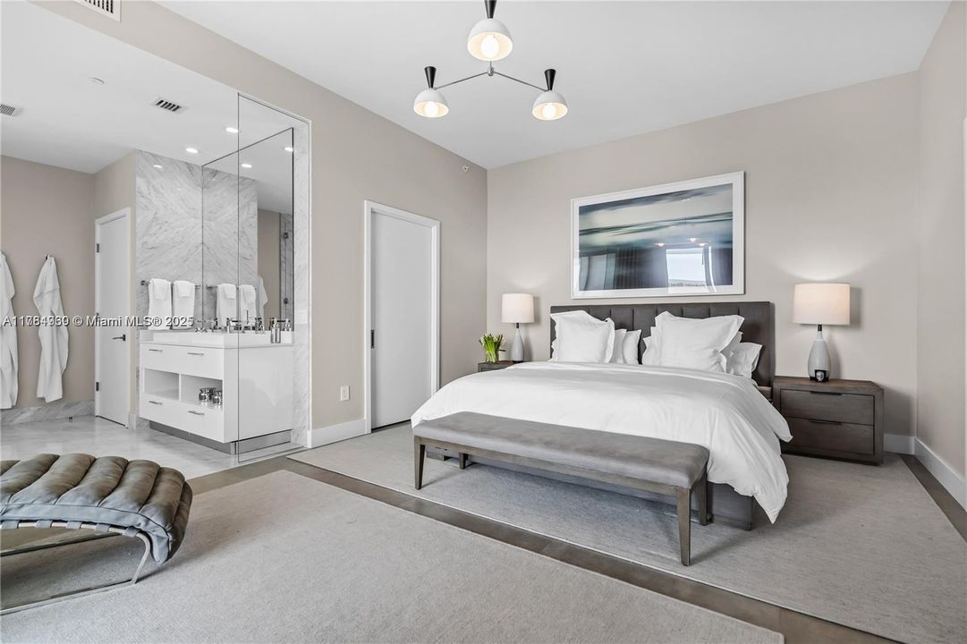 En Venta: $2,975,000 (4 camas, 5 baños, 3341 Pies cuadrados)