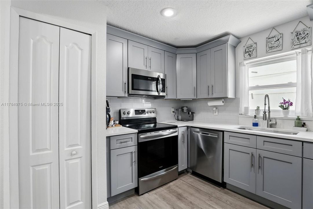 Recently Sold: $399,000 (3 beds, 2 baths, 0 Square Feet)