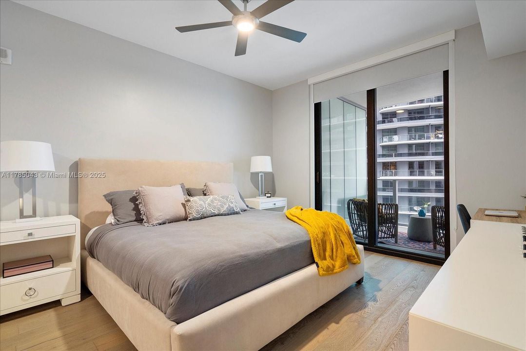 最近租的: $5,650 (2 贝兹, 2 浴室, 970 平方英尺)